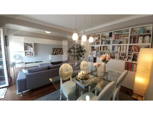 套间/公寓  Avenidas Novas, Lisbon