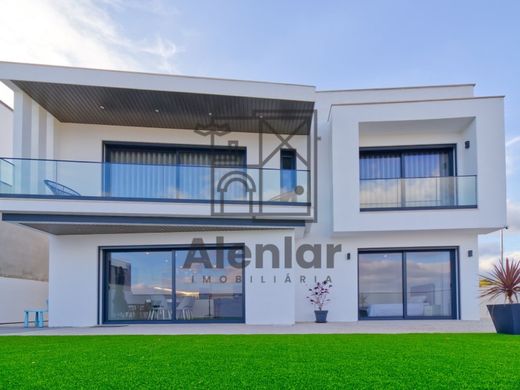 Luxury home in Alenquer, Lisbon