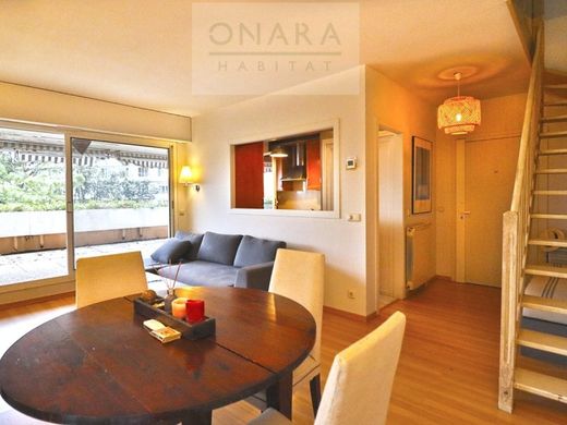 Apartment in Bayonne, Pyrénées-Atlantiques