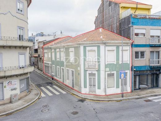 Κτίριο σε Porto, Distrito do Porto