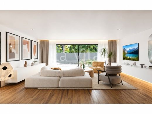 Semidetached House in Cascais, Lisbon