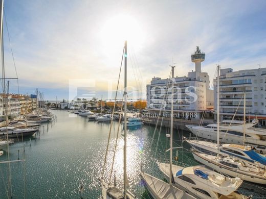 Apartment in Empuriabrava, Province of Girona