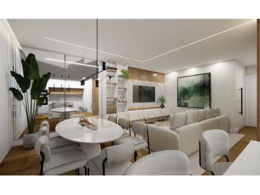 Mehrfamilienhaus in Seixal, Distrito de Setúbal