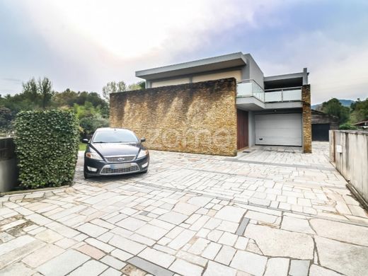 Элитный дом, Vila Nova de Famalicão, Distrito de Braga