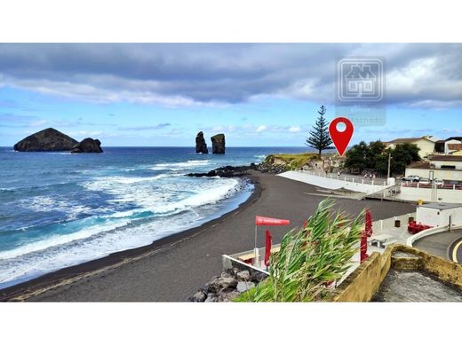 ‏קרקע ב  Ponta Delgada, Azores