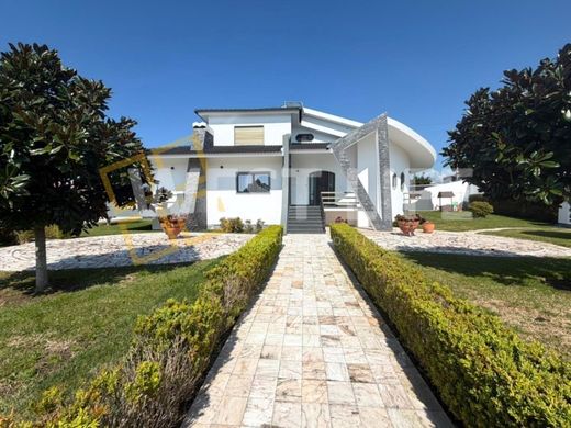 Luxury home in Mafra, Lisbon