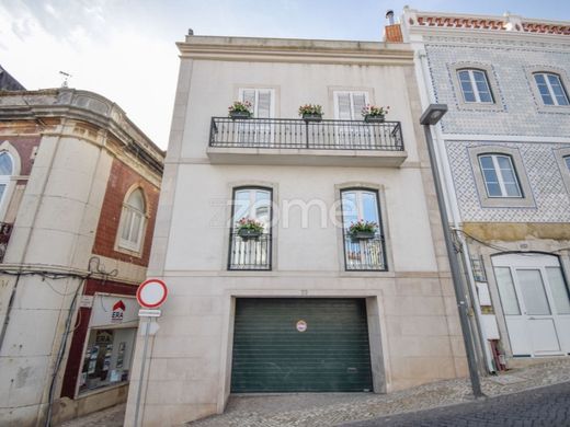 مجمع شقق ﻓﻲ Sesimbra, Distrito de Setúbal