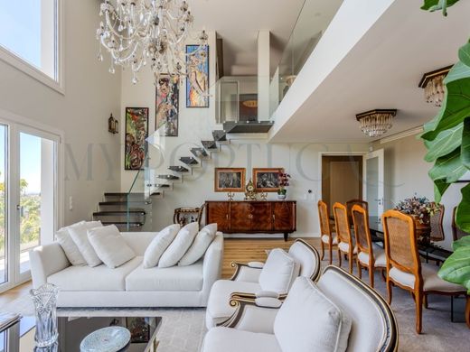 Oeiras, Distrito de Lisboaのデュプレックス