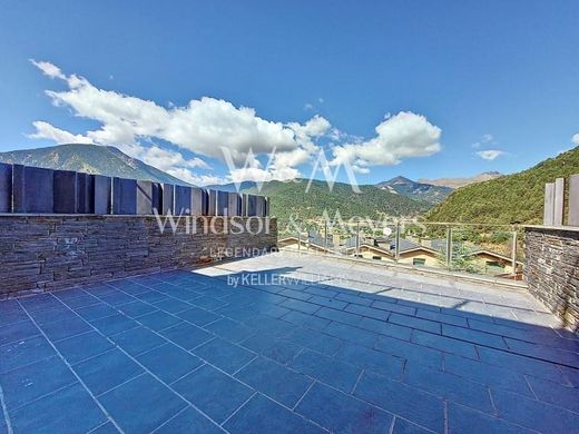 Semidetached House in La Massana