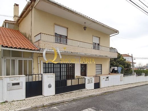 豪宅  Odivelas, Distrito de Lisboa