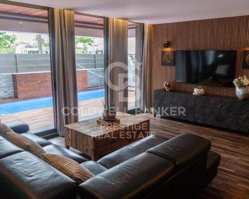 Luxury home in Castelldefels, Province of Barcelona