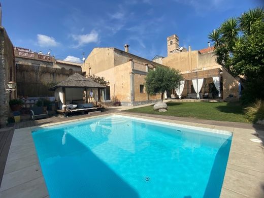 Luxe woning in Torroella de Montgrí, Província de Girona