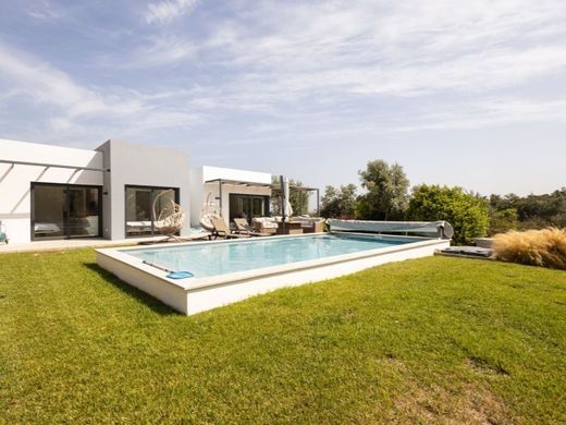 Смежная Вилла, Lagoa, Distrito de Faro