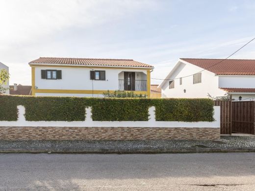 Luxus-Haus in Charneca de Caparica, Almada