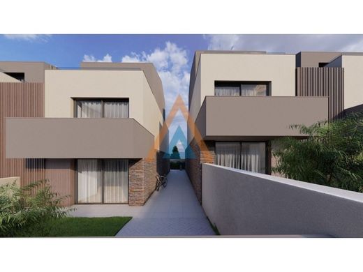 Willa wielorodzinna w Vila Nova de Gaia, Distrito do Porto