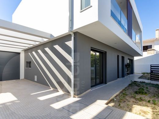 Luxury home in Seixal, Distrito de Setúbal