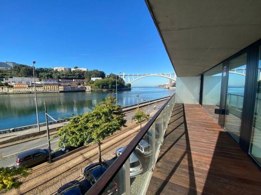 ﺷﻘﺔ ﻓﻲ بورتو, Porto