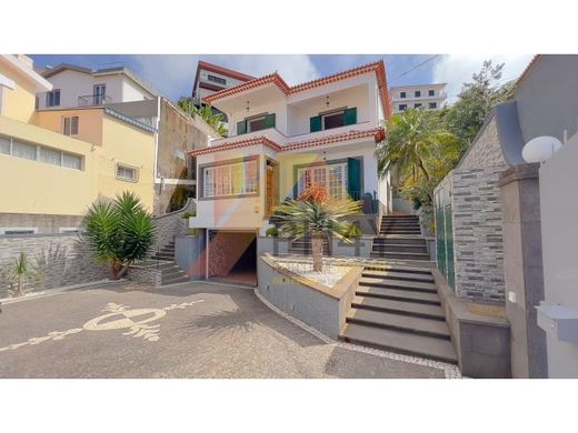 Luxe woning in Funchal, Madeira