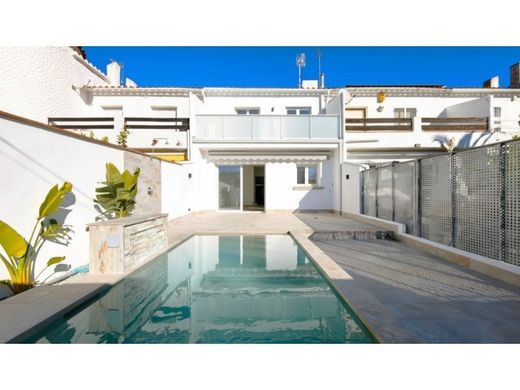 Luxury home in Empuriabrava, Province of Girona