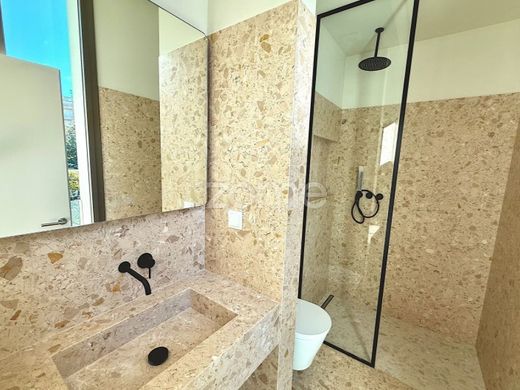 Apartment / Etagenwohnung in Portimão, Distrito de Faro