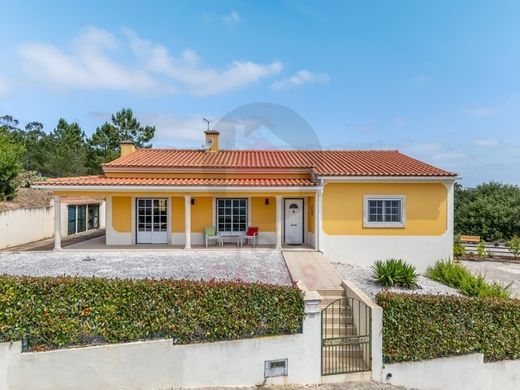 Detached House in Caldas da Rainha, Distrito de Leiria