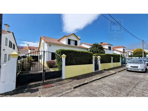 Luxury home in Ponta Delgada, Azores