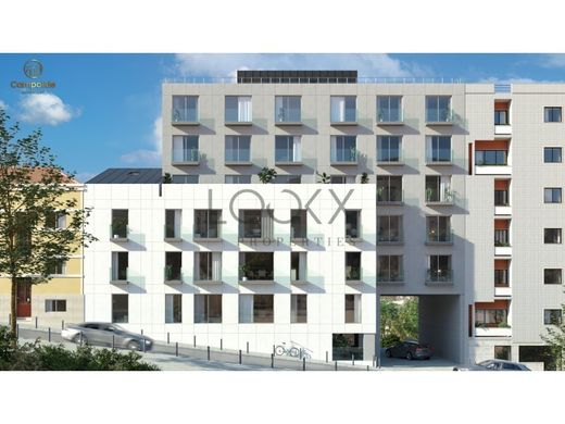 Campolide, Lisbonのアパートメント