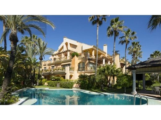 Apartament w Marbella, Provincia de Málaga