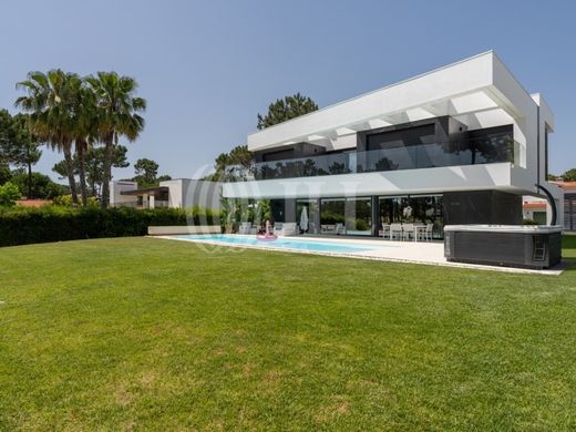 Luxury home in Charneca de Caparica, Almada
