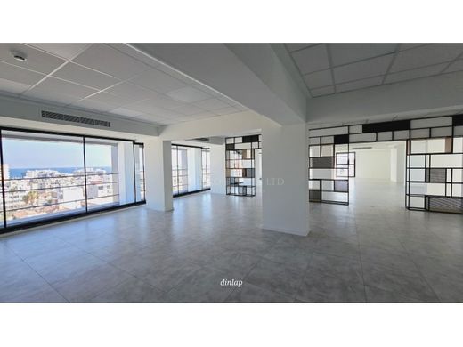 Büro in Agios Nikolaos, Lemesós