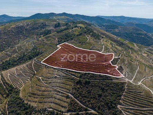 Grond in Tabuaço, Distrito de Viseu