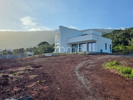 Luxury home in São Roque do Pico, Azores