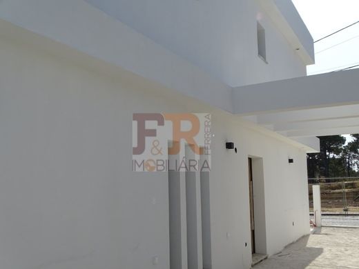 Mehrfamilienhaus in Seixal, Distrito de Setúbal