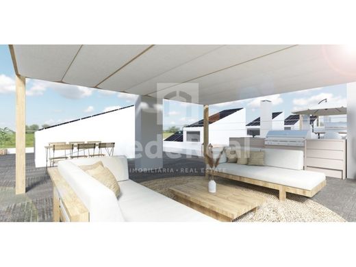 Casa di lusso a Faro, Distrito de Faro