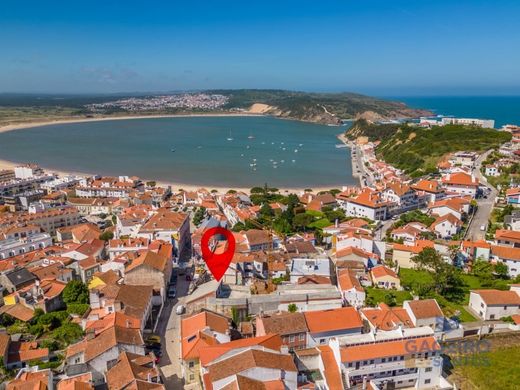 Luxury home in São Martinho do Porto, Alcobaça