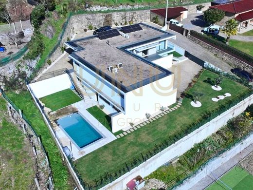 Luxury home in Fafe, Distrito de Braga