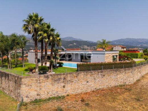 Luxe woning in Arcos de Valdevez, Distrito de Viana do Castelo