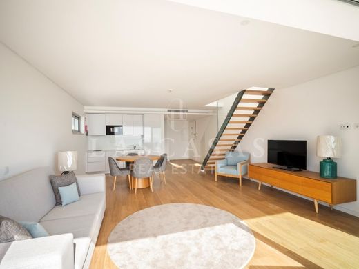 Apartment / Etagenwohnung in Sesimbra, Distrito de Setúbal