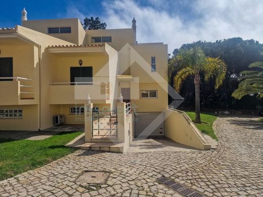Villa multifamiliale à Loulé, Distrito de Faro