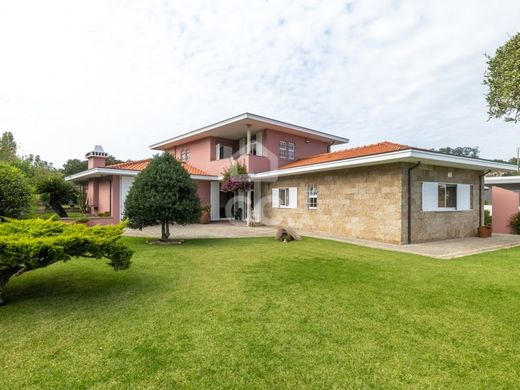 Luxe woning in Vila Nova de Famalicão, Distrito de Braga