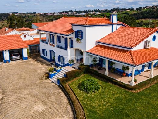 Πολυτελή κατοικία σε Alcobaça, Distrito de Leiria