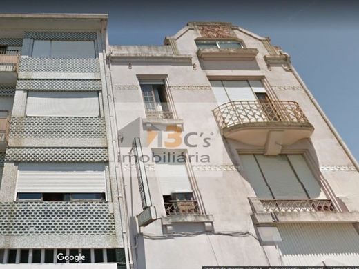 ‏בניין ב  פורטו, Porto