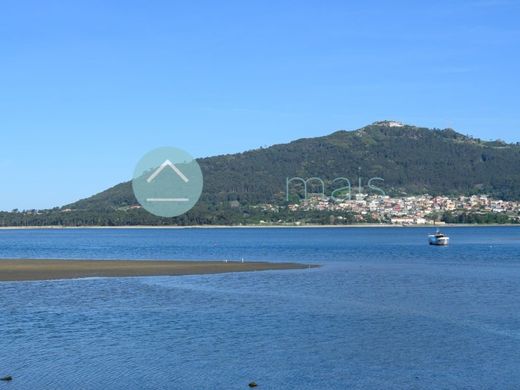 Apartment / Etagenwohnung in Caminha, Distrito de Viana do Castelo