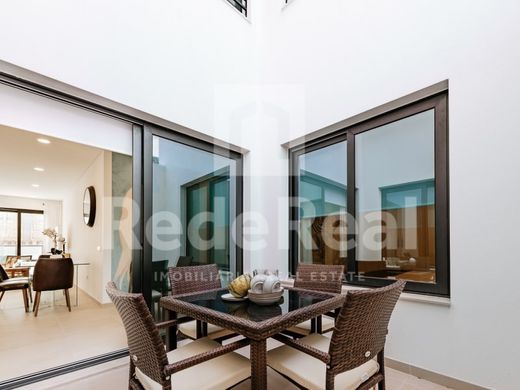 Διαμέρισμα σε Faro, Distrito de Faro