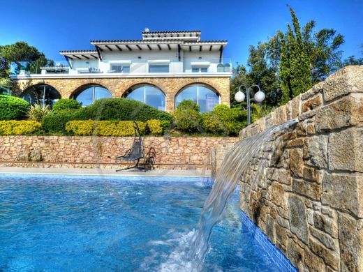 Luxus-Haus in Calonge, Provinz Girona