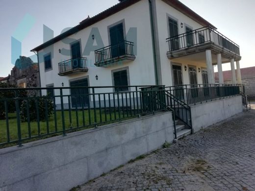 Rural or Farmhouse in Felgueiras, Distrito do Porto