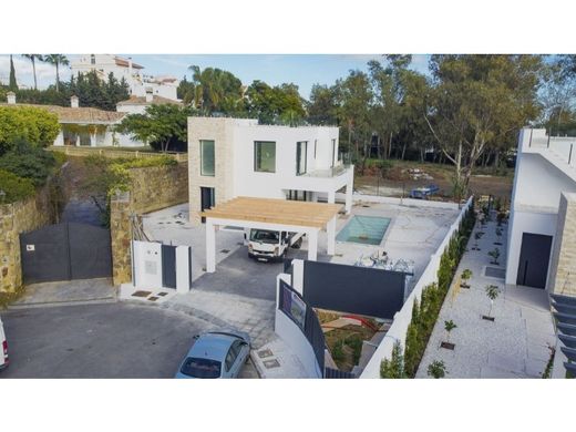 Villa in Estepona, Málaga