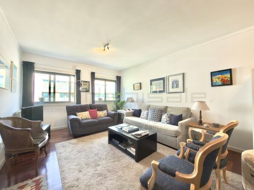 Apartment / Etagenwohnung in Lissabon, Lisbon