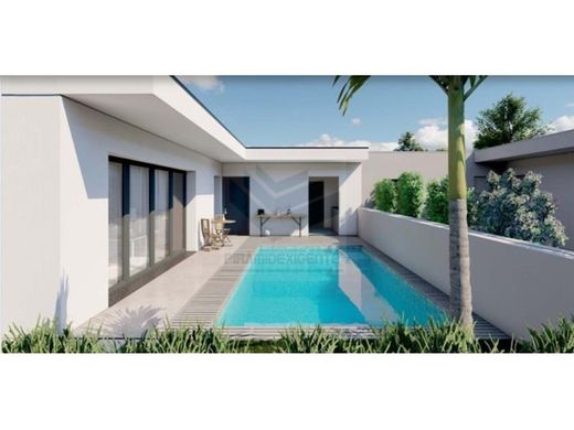 Dom jednorodzinny w Setúbal, Distrito de Setúbal