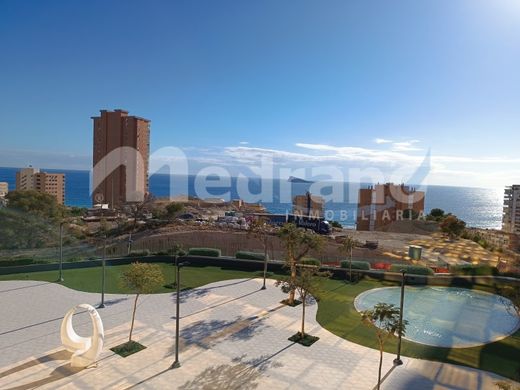 Benidorm, アリカンテのアパートメント